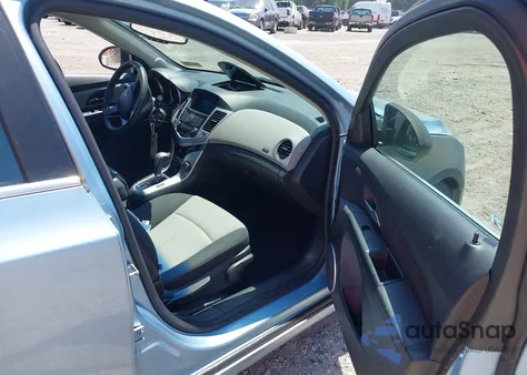 2011 Chevrolet Cruze Ls z USA, uszkodzony, nr VIN 1G1PC5SH4B7191480